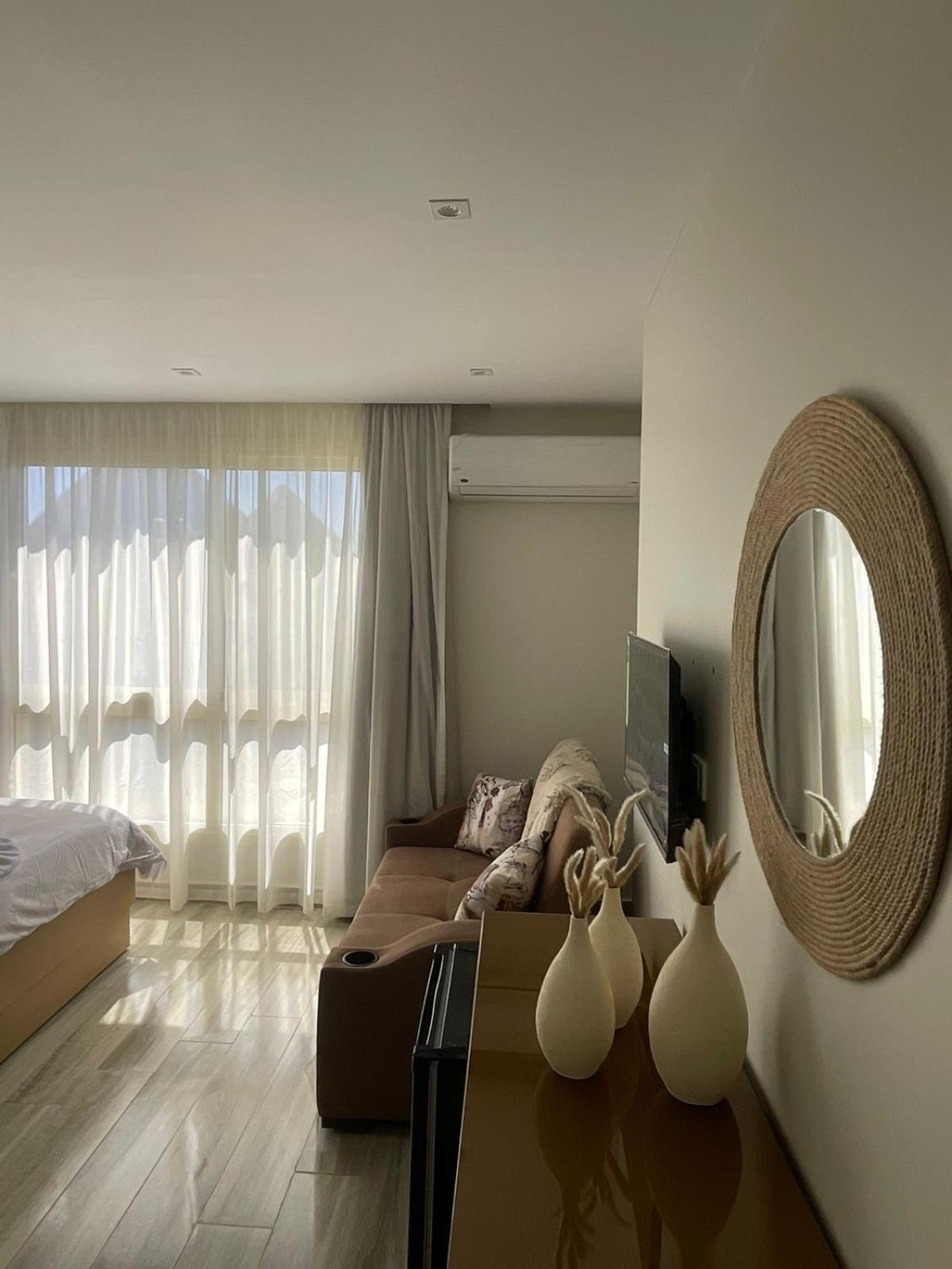 Diyar Pyramids Inn Kafret el-Gabal Екстериор снимка