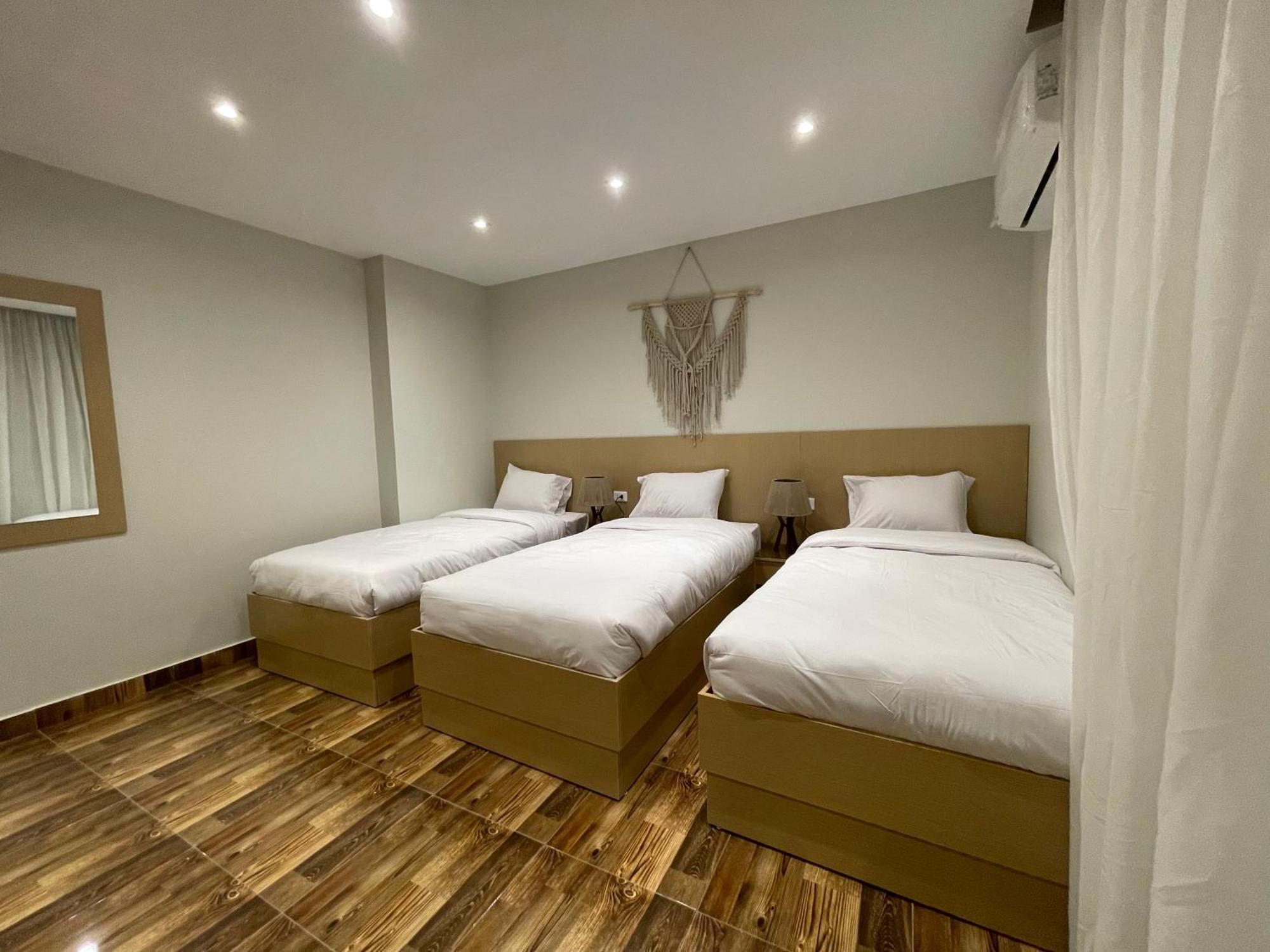 Diyar Pyramids Inn Kafret el-Gabal Екстериор снимка