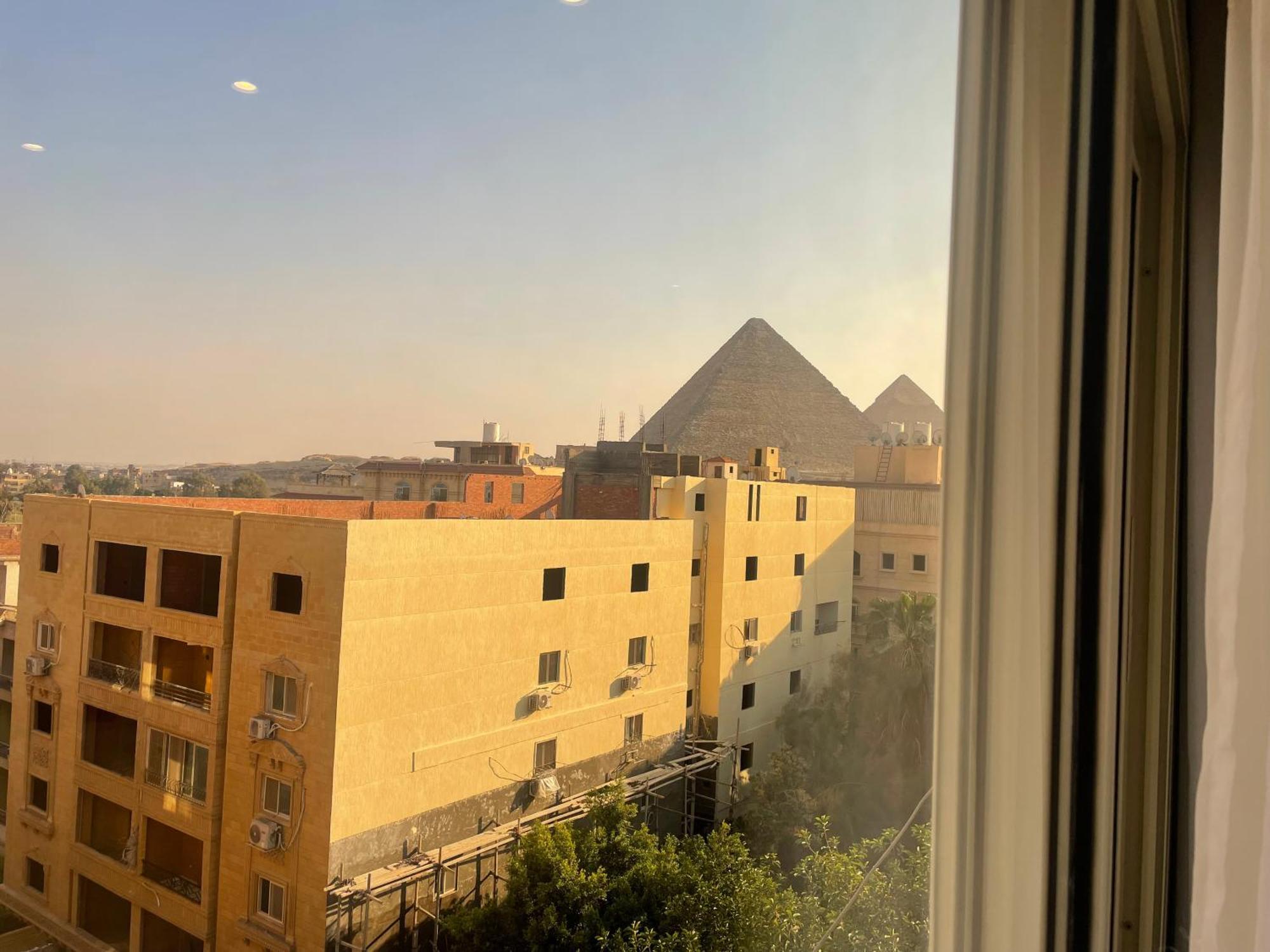 Diyar Pyramids Inn Kafret el-Gabal Екстериор снимка